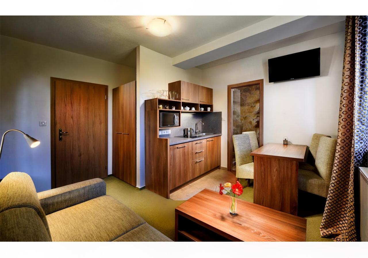 Apartmanovy Dom Tatratravel Smokovec Vysoke Tatry Exterior photo