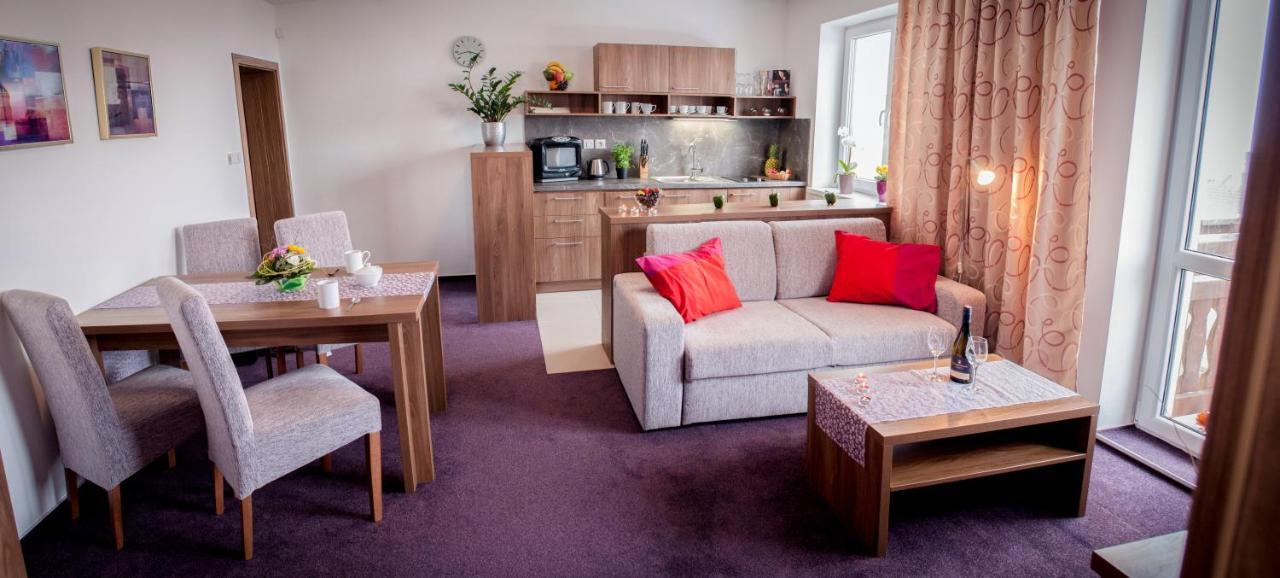 Apartmanovy Dom Tatratravel Smokovec Vysoke Tatry Exterior photo